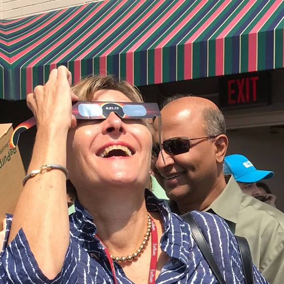 Meet your Posher, Barbara - Picture 1 of 1